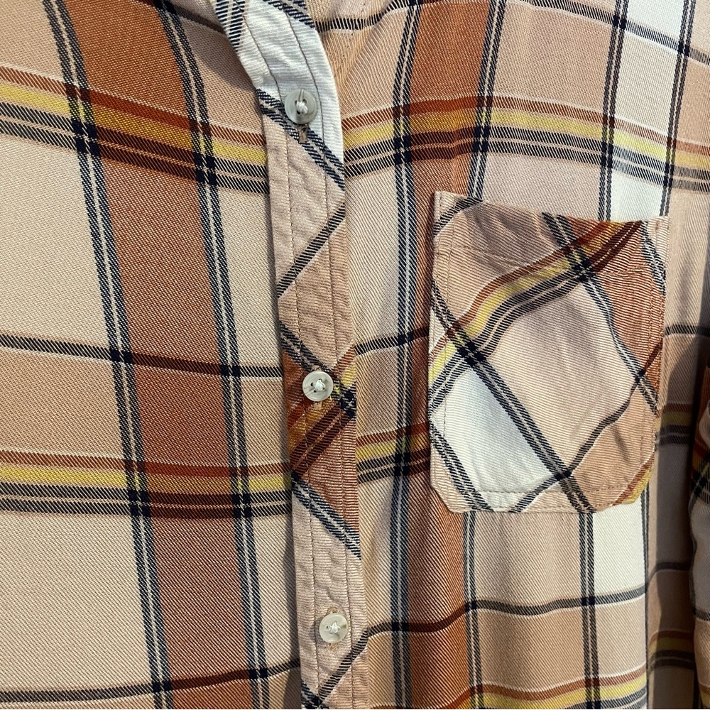 Universal Thread Tan Neutral Flannel Size Large - image 3